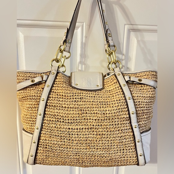 COACH ~ Floral Straw Natalie Hampton Tote & Wristlet - Picture 6 of 16